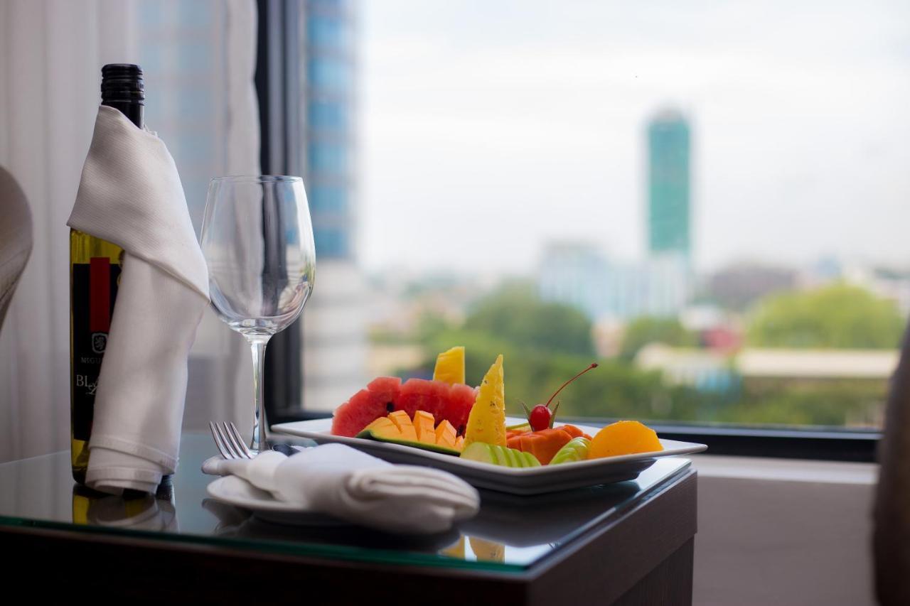 Best Western Elyon Colombo Exterior photo